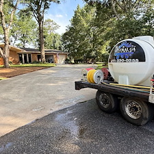 Amazing-concrete-cleaning-in-Perry-Ga 1